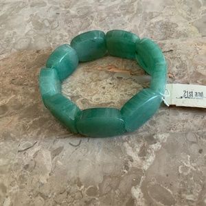 NWT 21st & Stone Aventurine Stretch Bracelet